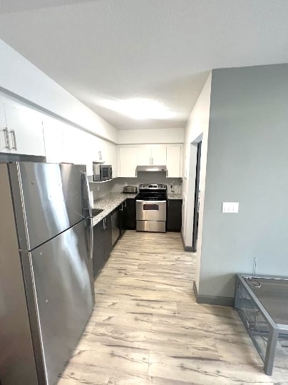 Photo du bâtiment - 258B-258B Sunview St