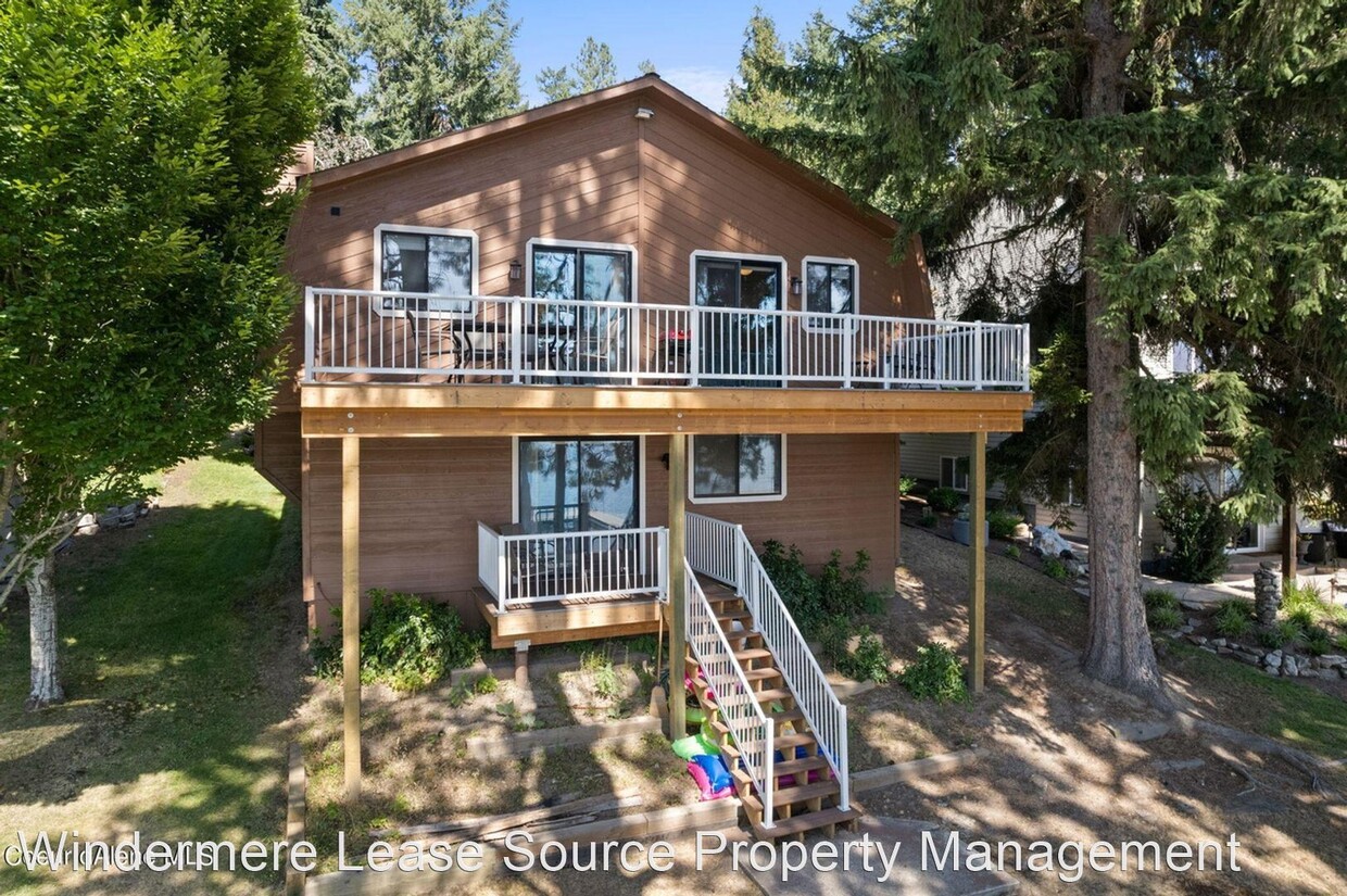 Foto principal - 4 br, 2.5 bath House - 12911 N North Park St