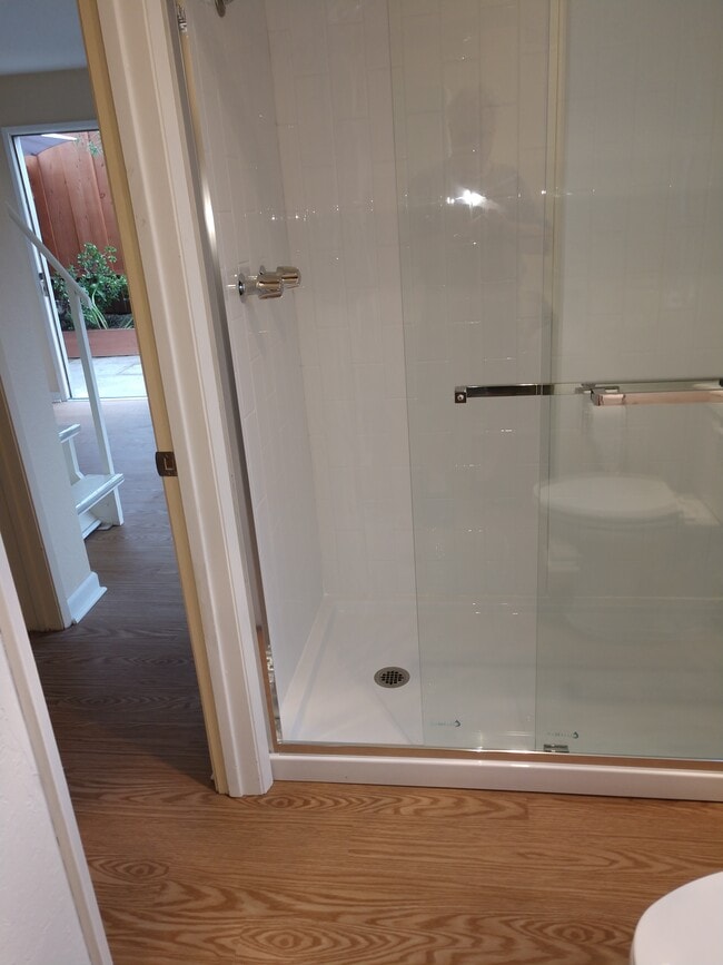 shower - 196 Alturas Way