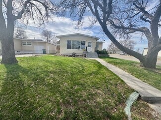 Building Photo - 1220 Fairvale Dr
