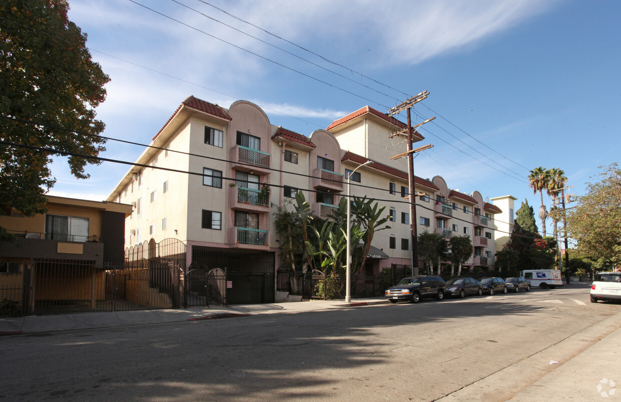 Las Palmas Apts