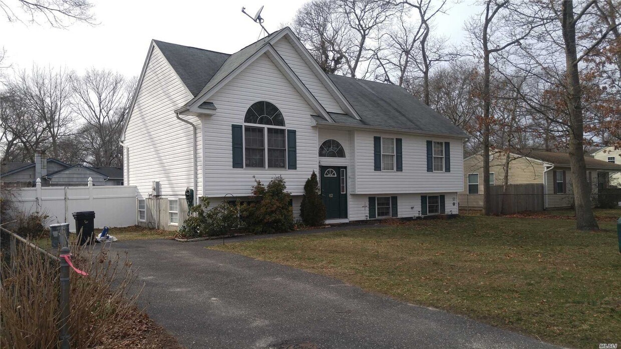 Primary Photo - 62 Franklin Ave
