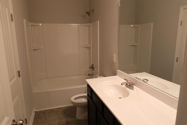 Building Photo - 9702 Alderbrook Trace