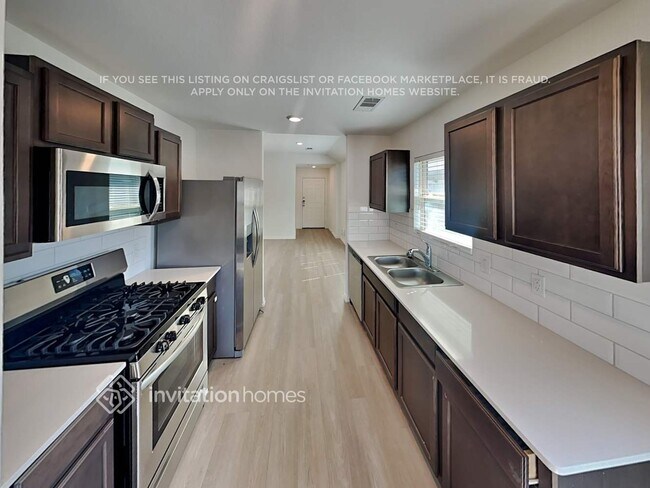 Building Photo - 18734 Faustina Way