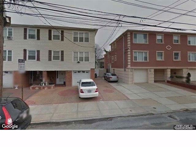 Primary Photo - 1539 208th St