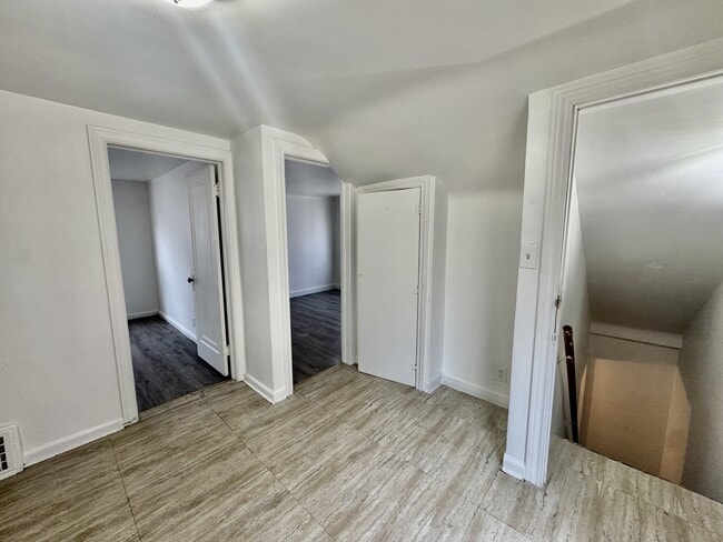 Building Photo - 15030 Rossini Dr