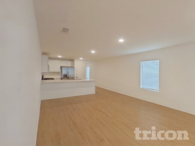 Foto del edificio - 17527 Grand Fir Ln