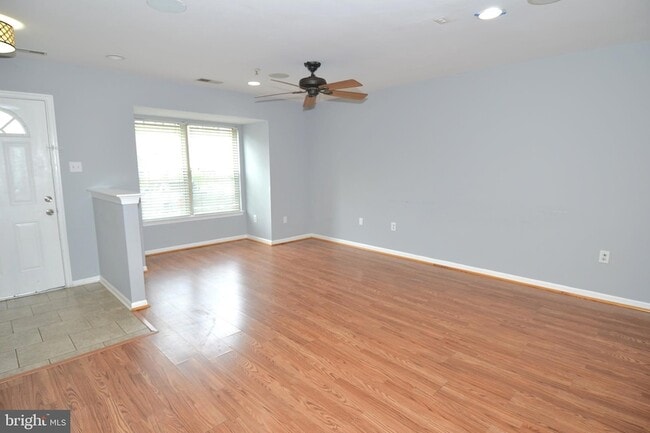 Foto del edificio - 1465 Stoney Point Way