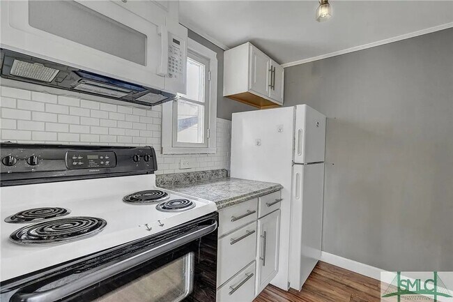 Foto del edificio - 914-916 E 34th St