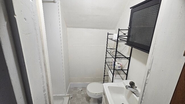 Building Photo - 361 Fort St