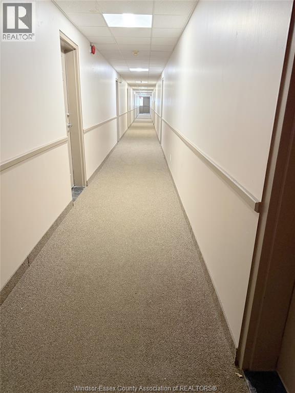 Building Photo - 1990 Columbia Ct