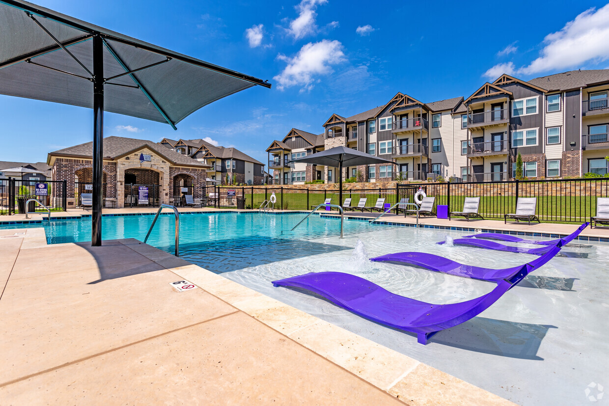 Foto principal - Cedar Ridge Apartments