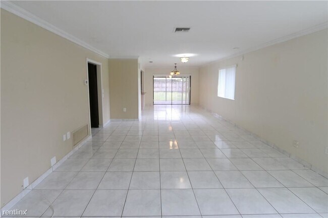 Foto del edificio - 3 br, 2.5 bath House - 15482 Durnford Dr
