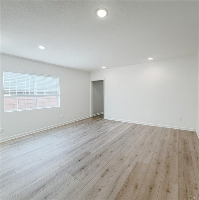 Foto del edificio - 22627 Cerise Ave