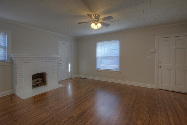 Foto del edificio - 1316 S Knoxville Ave