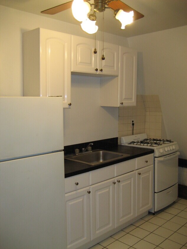 Kitchen - 77 South St