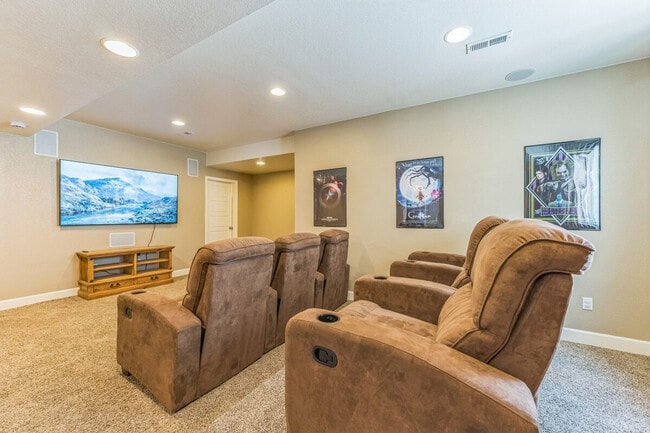 Building Photo - 5153 Chicory Cir