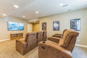 Building Photo - 5153 Chicory Cir