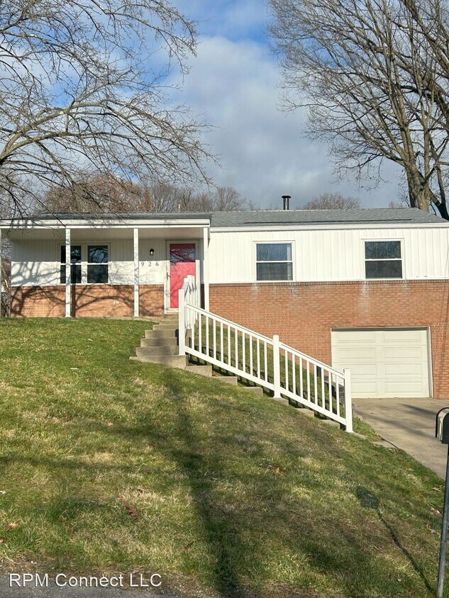 Primary Photo - 3 br, 1.5 bath House - 926 Harper Road