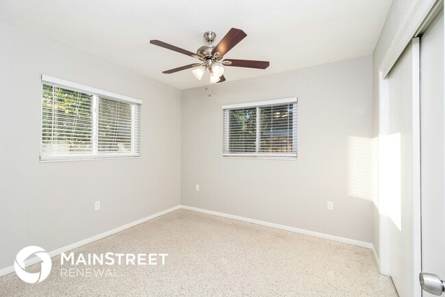 Foto del edificio - 5931 Olive Ave