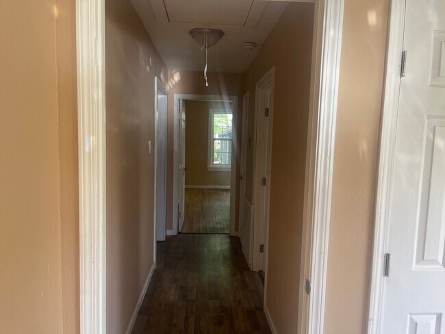 Foto del edificio - 5165 Washington Ave