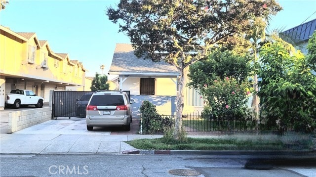 Foto principal - 1606 Acacia St