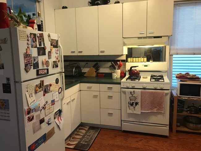 Foto del edificio - 2423 N Fairfield Ave