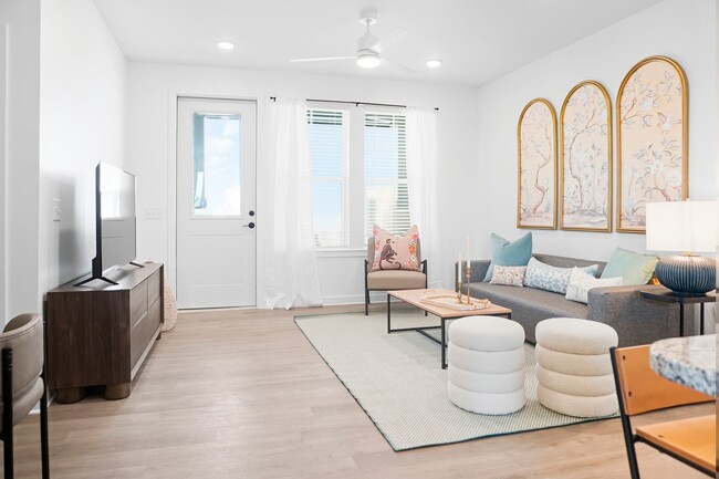 Photo - Ivy & Elm Apartments