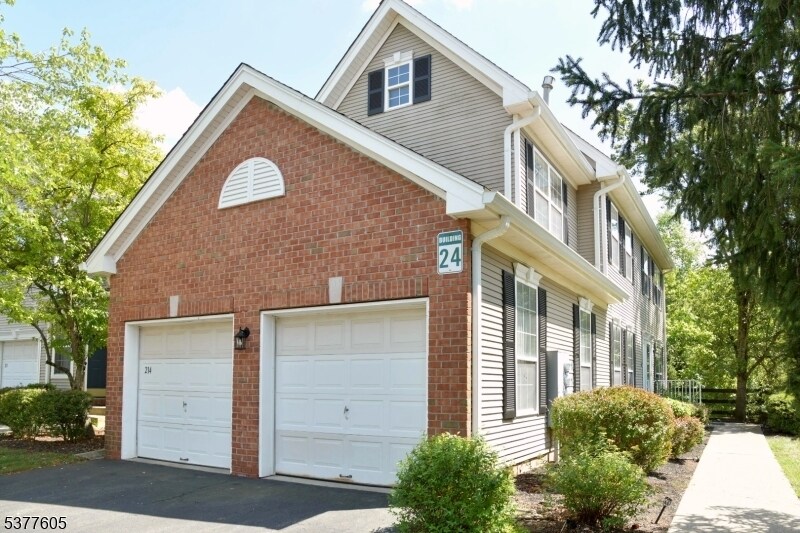 Building Photo - 214 Marcia Way