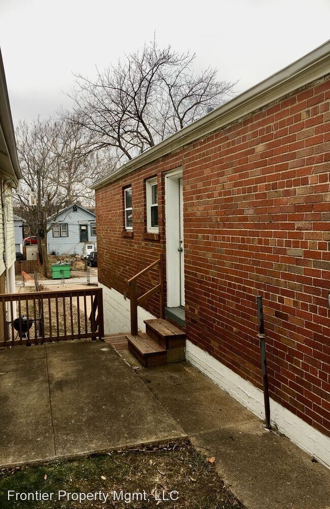Building Photo - 2 br, 1 bath House - 2143 Sulphur Ave