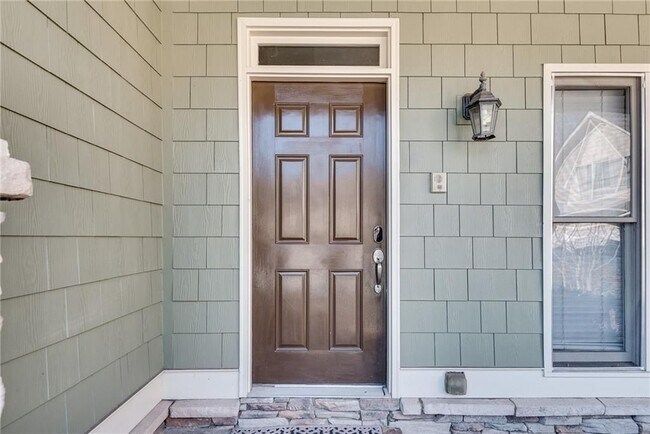 Foto del edificio - 1387 Village Creek Cir