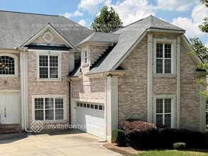 Building Photo - 5571 Boreal Way SW