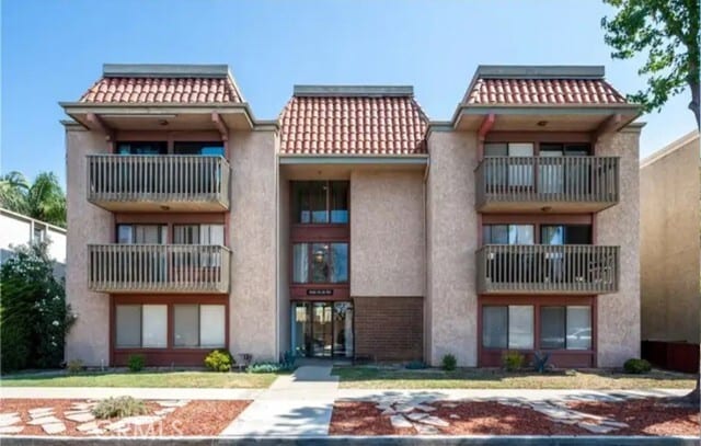 Foto principal - 4110 Elm Ave