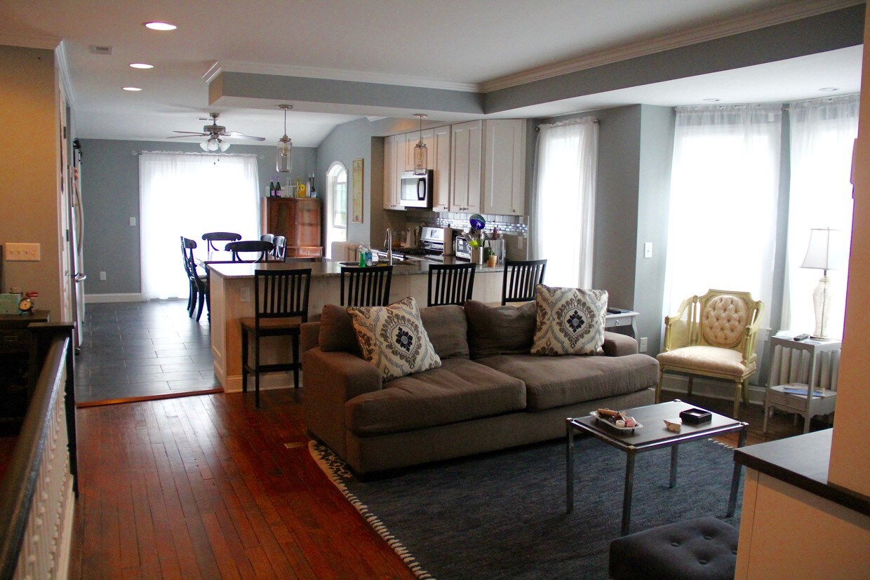 423 N Monroe St, Media, PA 19063 Apartments in Media, PA