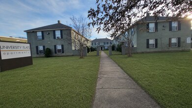 Building Photo - 3453 Southern Ave