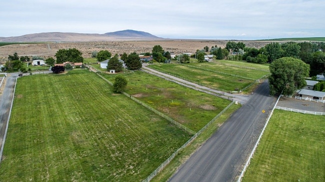 Building Photo - 86508 N Harrington Rd