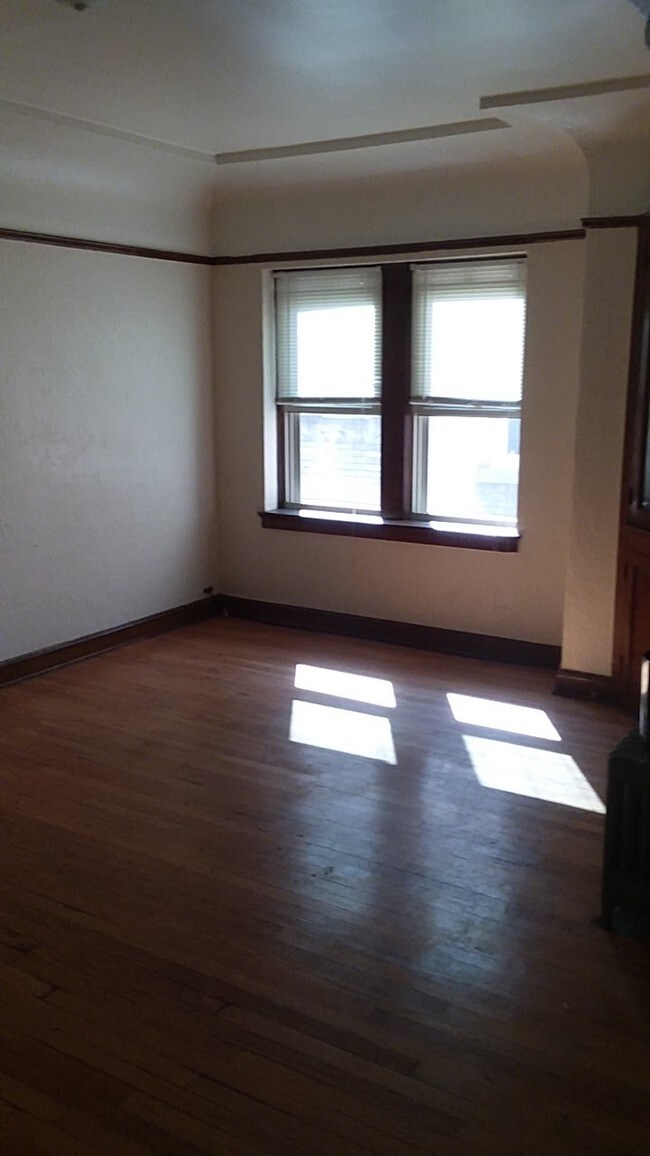 Building Photo - 4705 W Burleigh St