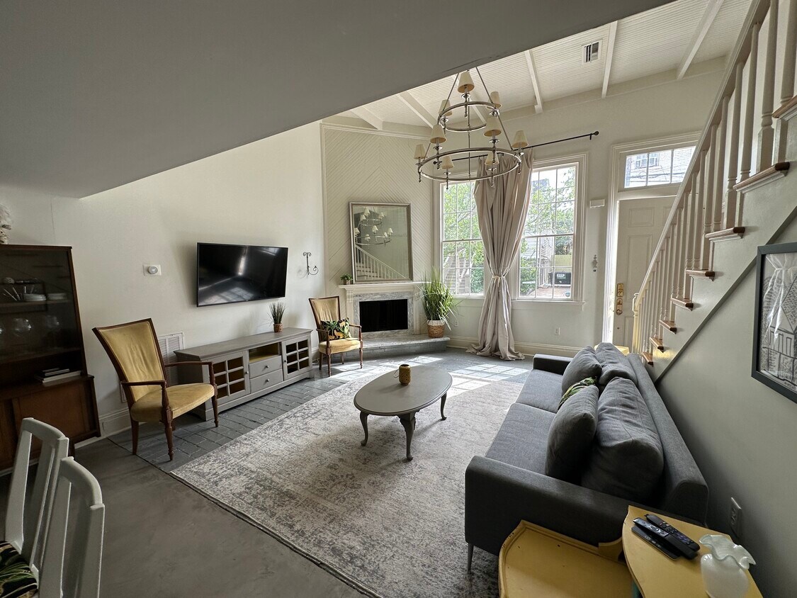 Foto principal - 1545 6th St