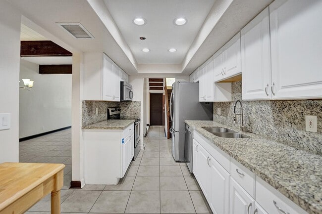 Foto del edificio - 760 E Coco Plum Cir