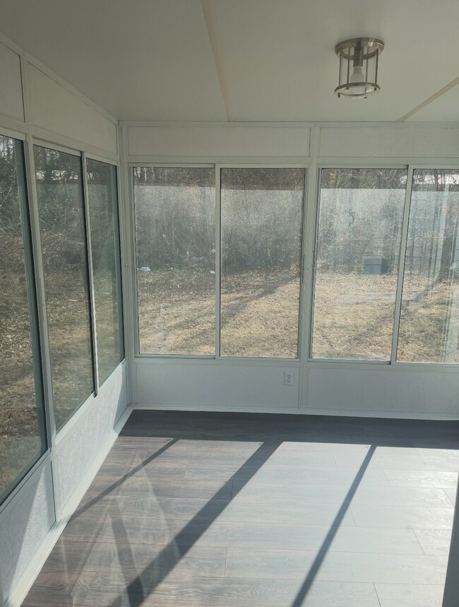 Foto del edificio - 2221 Florida Ave