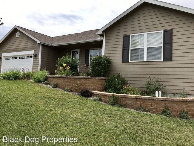 Building Photo - 5 br, 3 bath House - 429 Haventon Dr.