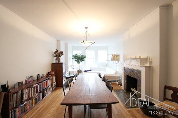 Foto del edificio - 21 Montgomery Place #2R