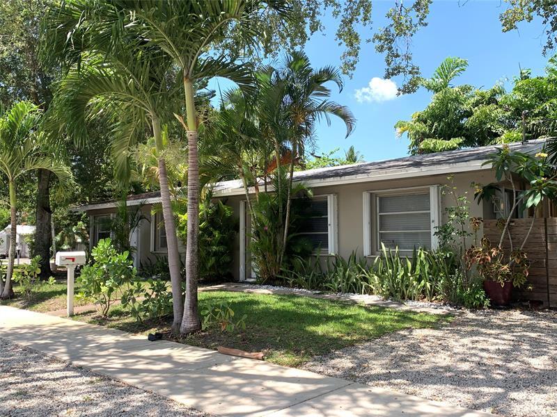 Foto principal - 801 SW 10th St