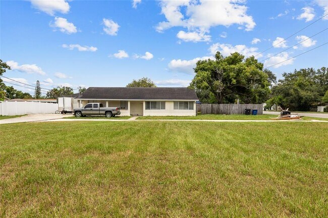 Building Photo - 2196 Bell Cheer Dr