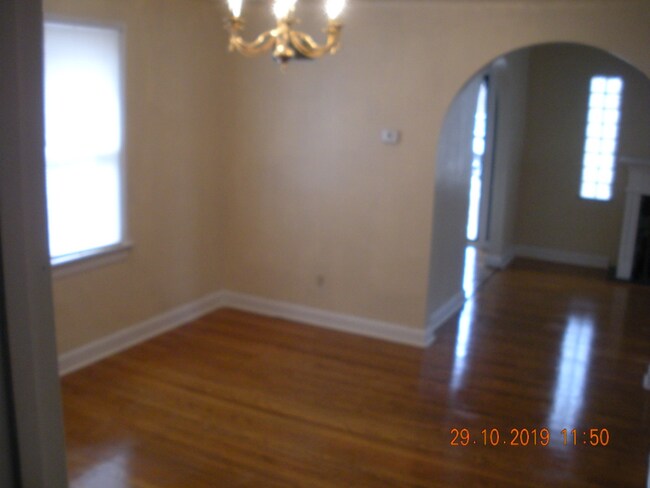 Foto del edificio - 3114 Kemp Dr