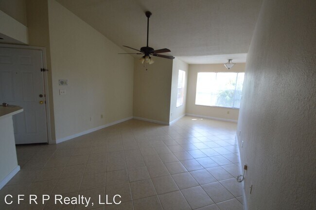 Foto del edificio - 1 br, 1 bath House - 5785 Gatlin Ave #726