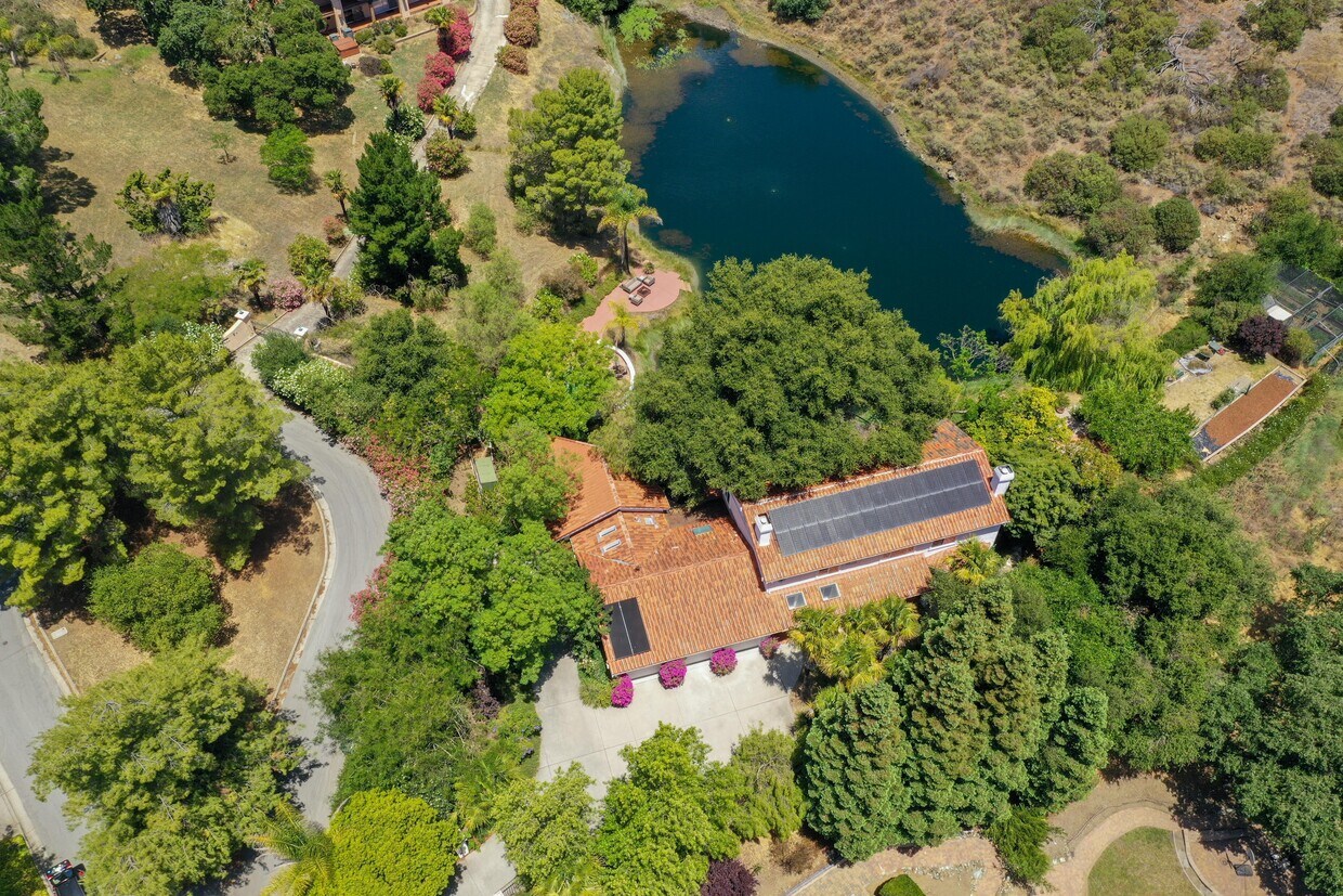 18670 Castle Lake Dr, Hill, CA 95037 House Rental in