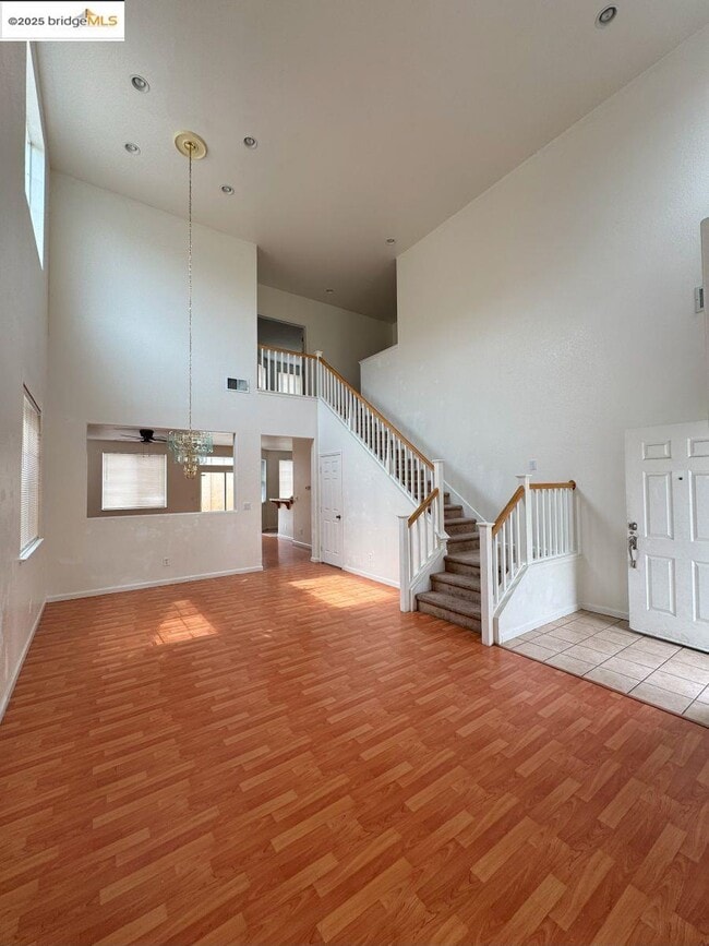 Building Photo - 645 Rockspray Cir