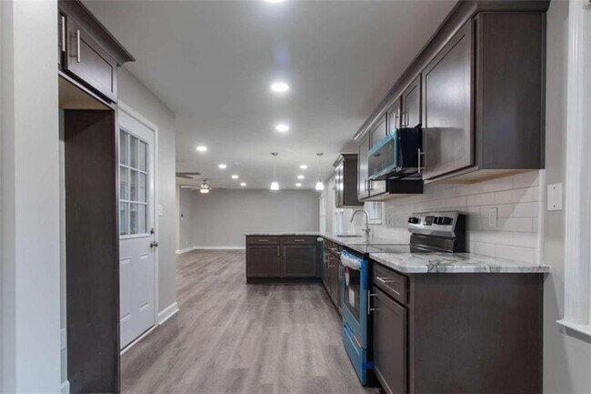 Building Photo - 4428 GA-5