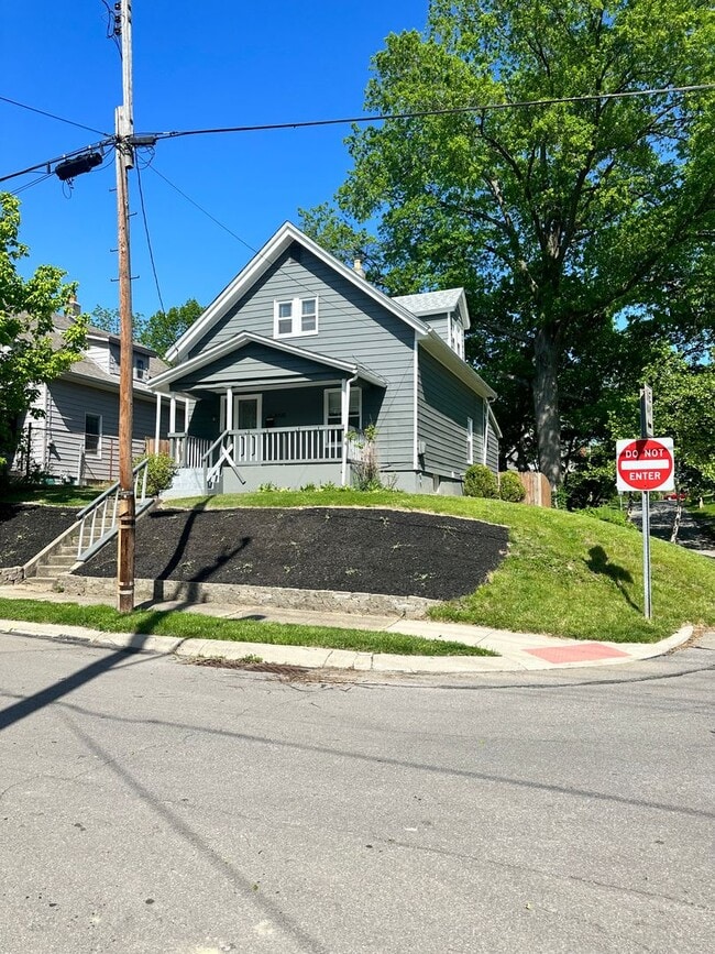 Building Photo - Great Newly Remodeled 3 bed in Madisonvill...
